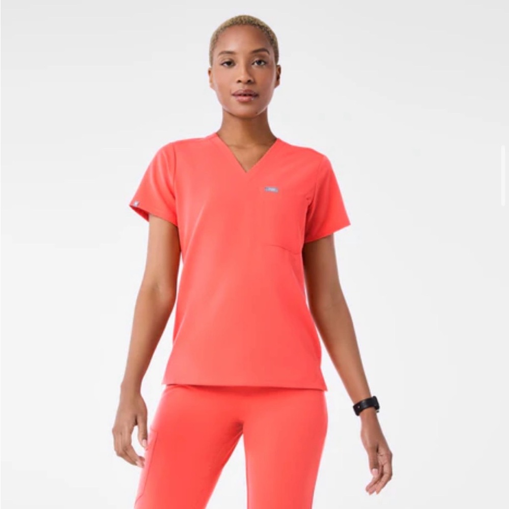 🔥 Figs Fireside Caterina One Pocket Top & Zamora Jogger Scrub Bottoms XXL - Picture 7 of 8